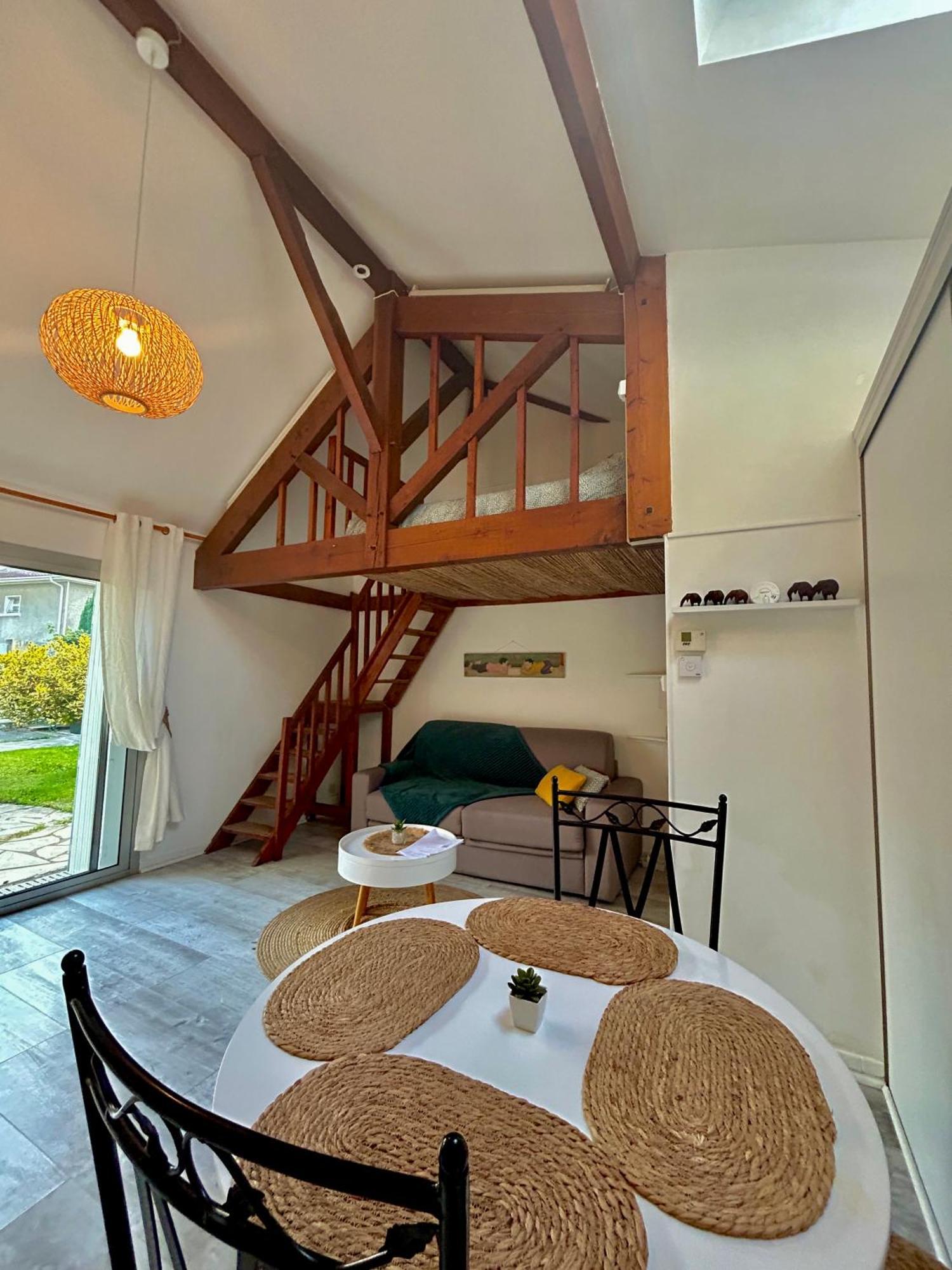 Maisonnette 2 A 4 Pers- Jardin Privatif Cloture- Calme- Stationnement Gratuit- Pau Ouest Billere Zewnętrze zdjęcie